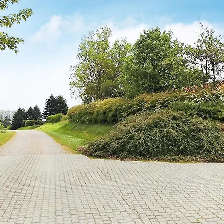 Cozy Retreat With - By Traum בית נופש *