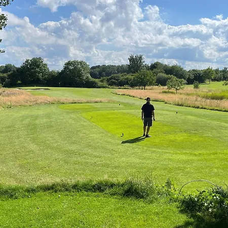 Cozy Retreat With - By Traum